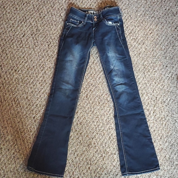 Jeans